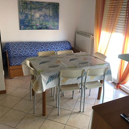 Appartamenti Abel Riccione Esterno foto