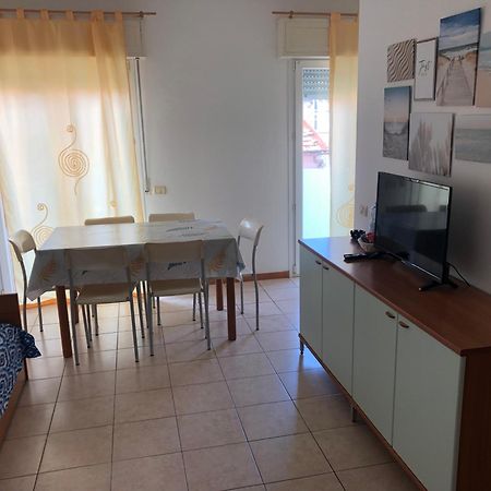 Appartamenti Abel Riccione Esterno foto